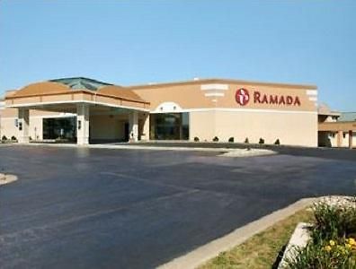 East Moline Ramada Moline酒店 外观 照片